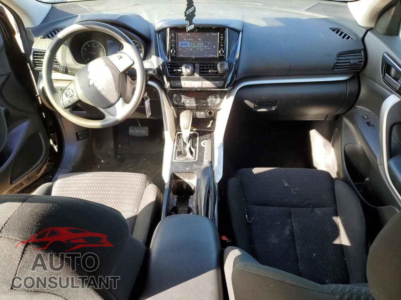MITSUBISHI ECLIPSE 2022 - JA4ATUAA3NZ070308