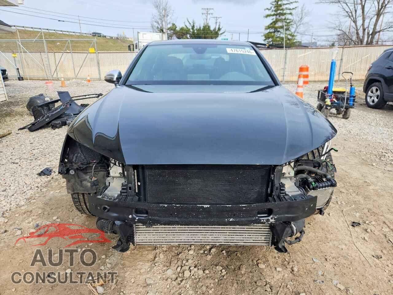 AUDI S4/RS4 2018 - WAUB4AF43JA126813
