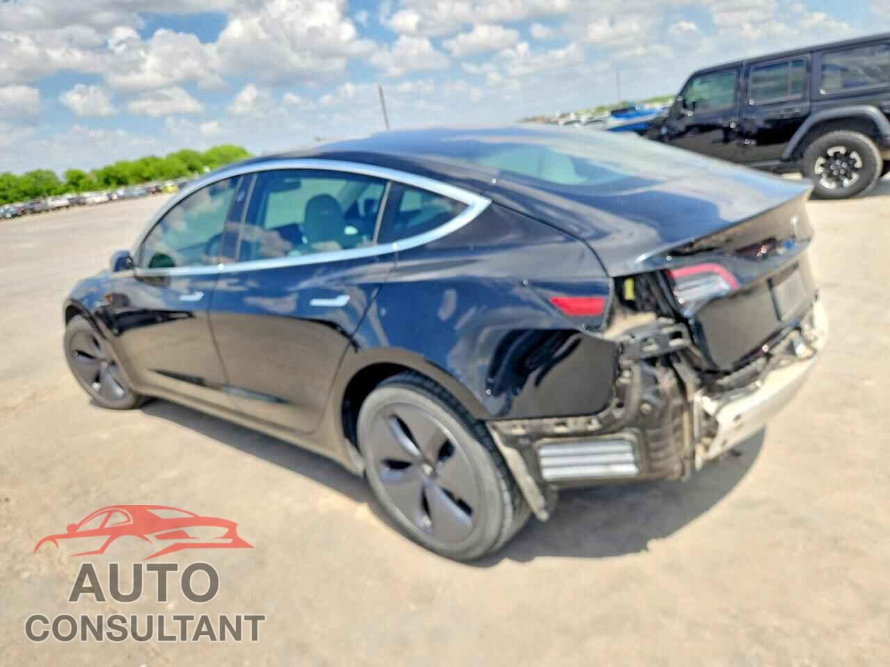 TESLA MODEL 3 2019 - 5YJ3E1EAXKF486276