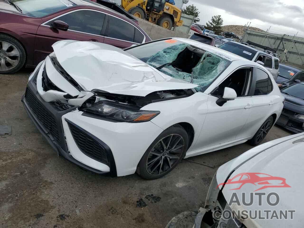 TOYOTA CAMRY 2022 - 4T1G11AK0NU041080