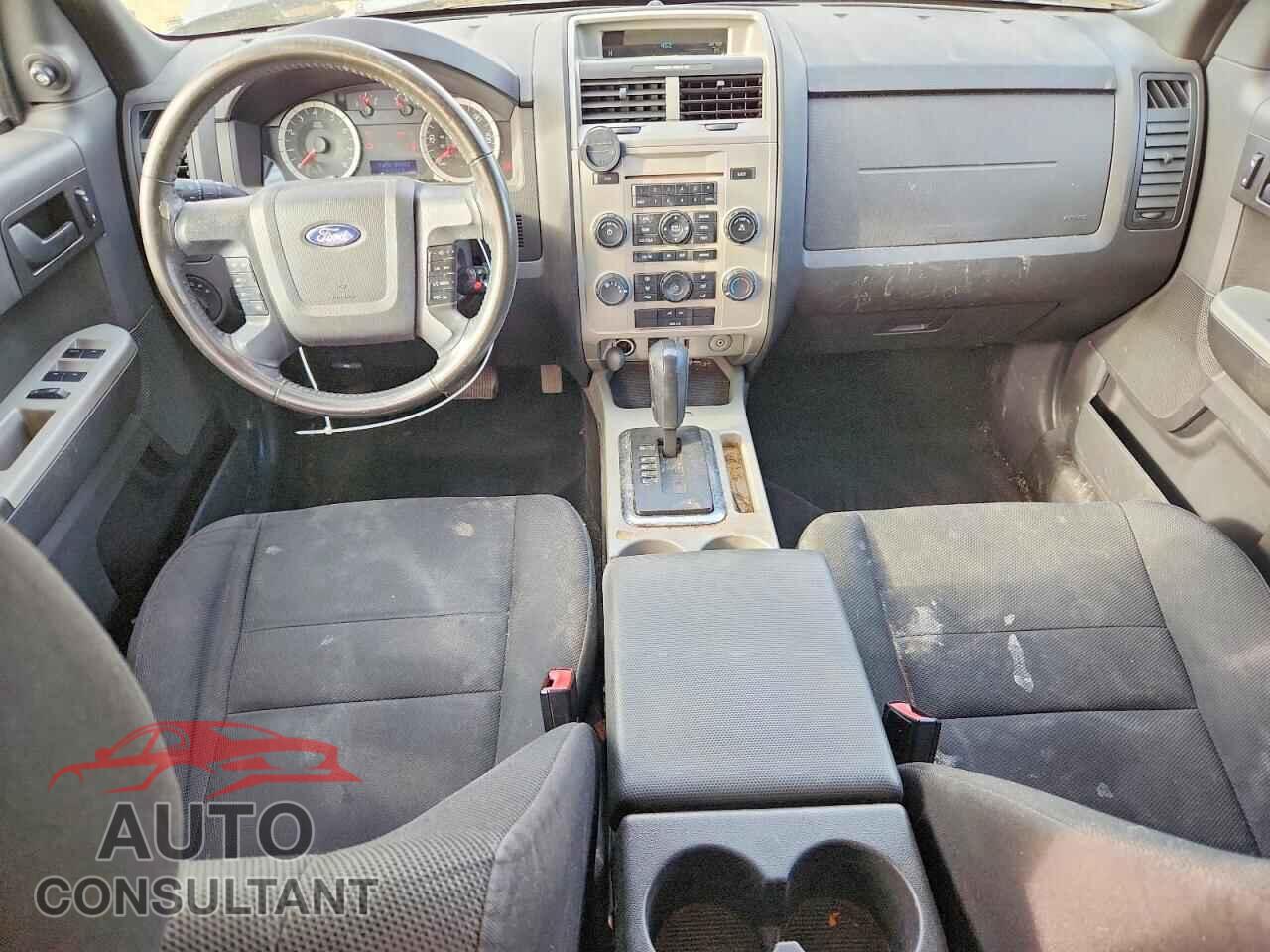 FORD ESCAPE 2010 - 1FMCU9D70AKB94320