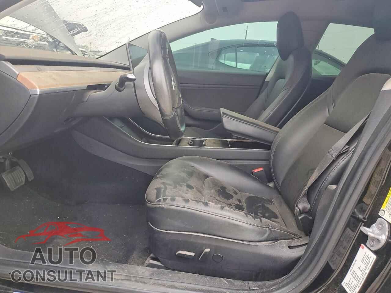 TESLA MODEL 3 2018 - 5YJ3E1EA5JF171853