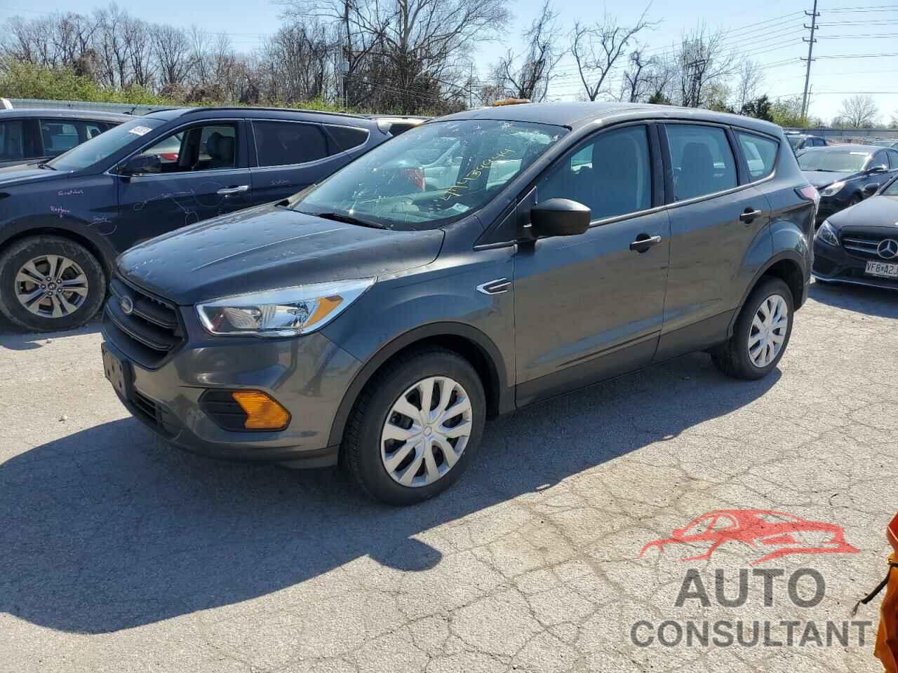 FORD ESCAPE 2017 - 1FMCU0F72HUE15861