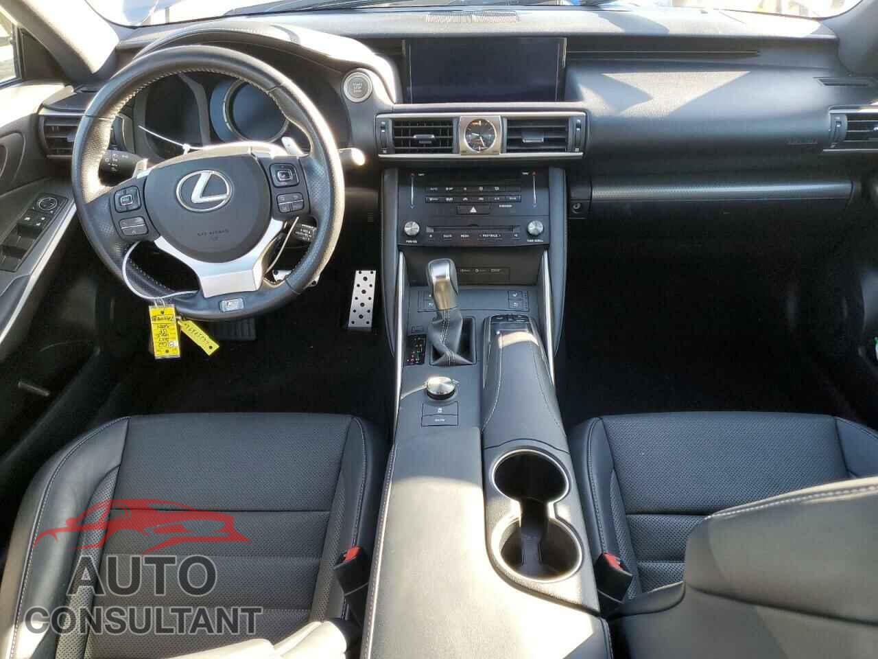 LEXUS IS 2017 - JTHBA1D25H5039817