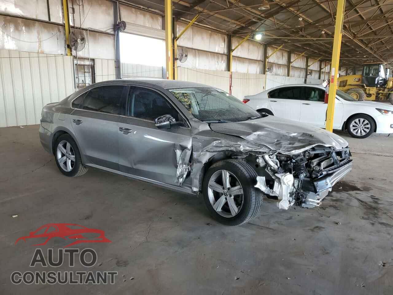 VOLKSWAGEN PASSAT 2014 - 1VWAT7A30EC031975