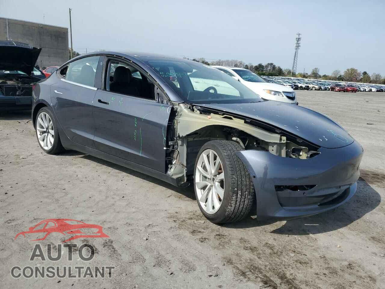 TESLA MODEL 3 2018 - 5YJ3E1EA6JF049017