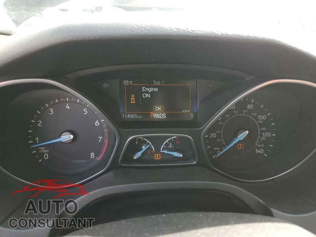 FORD FOCUS 2015 - 1FADP3F23FL205204