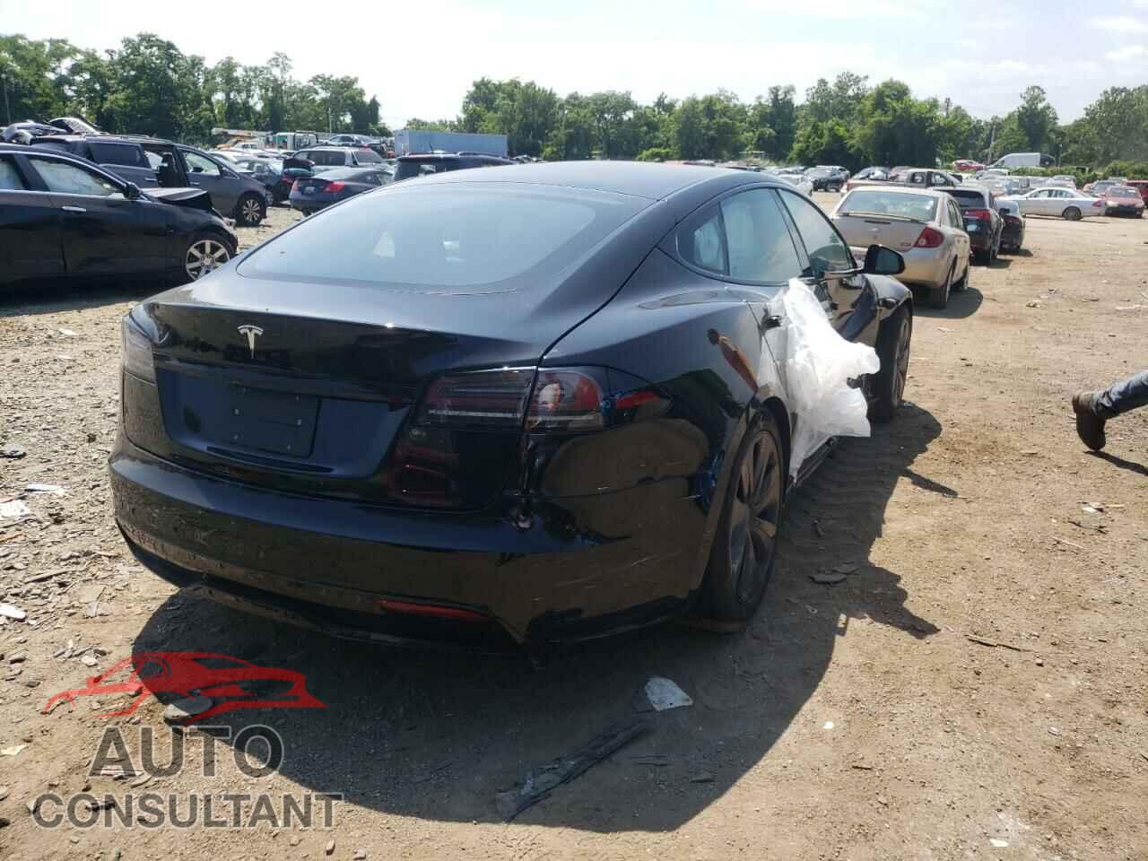 TESLA MODEL S 2022 - 5YJSA1E58NF476733