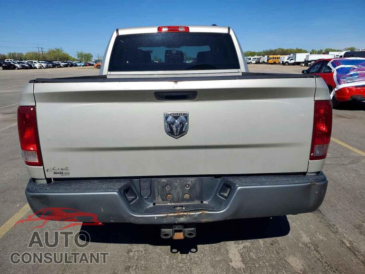 DODGE RAM 1500 2010 - 1D7RB1CP5AS196271