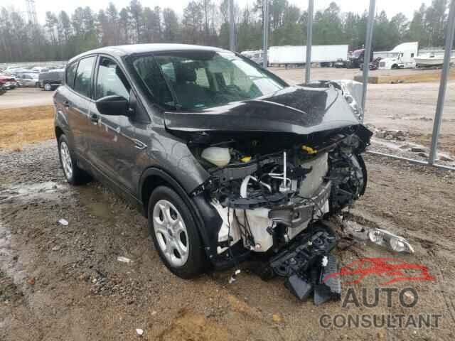 FORD ESCAPE 2017 - 1FMCU0F73HUB64400