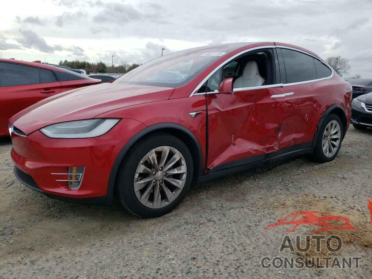 TESLA MODEL X 2018 - 5YJXCDE29JF093742