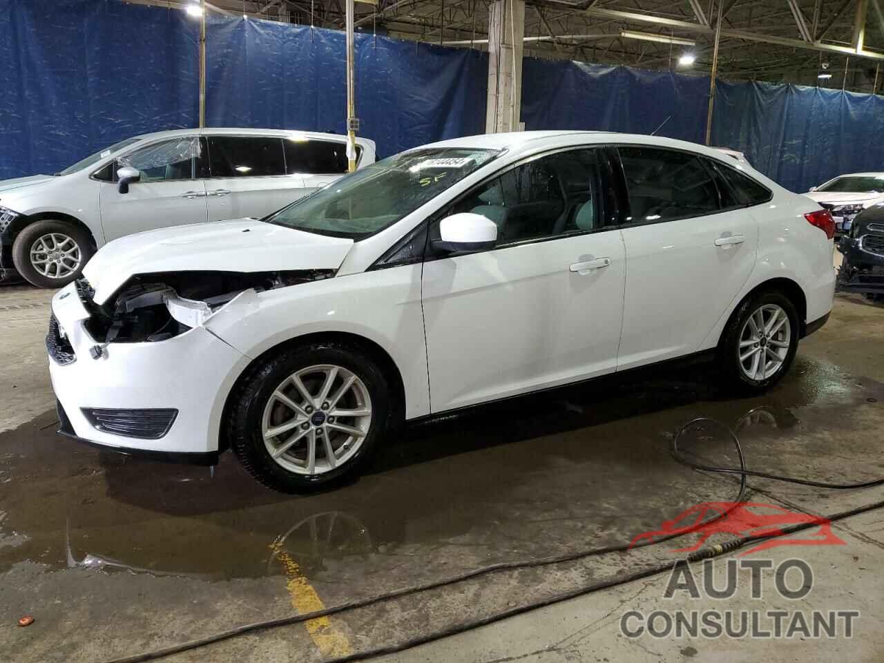 FORD FOCUS 2018 - 1FADP3FE5JL260871