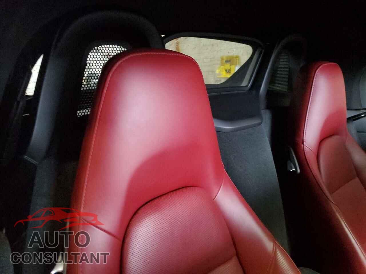 PORSCHE BOXSTER 2018 - WP0CB2A81JS228165