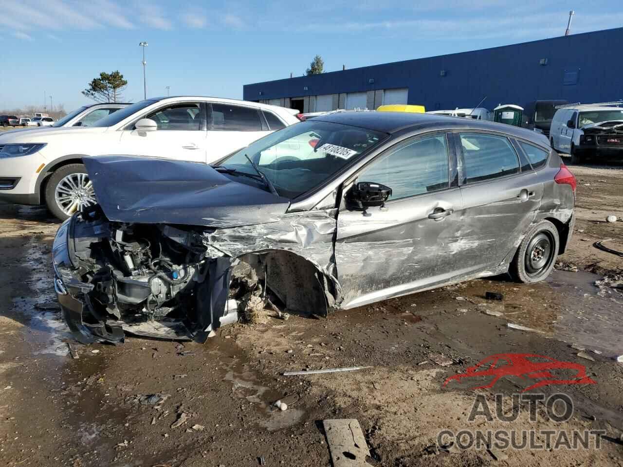 FORD FOCUS 2018 - 1FADP3K29JL309498