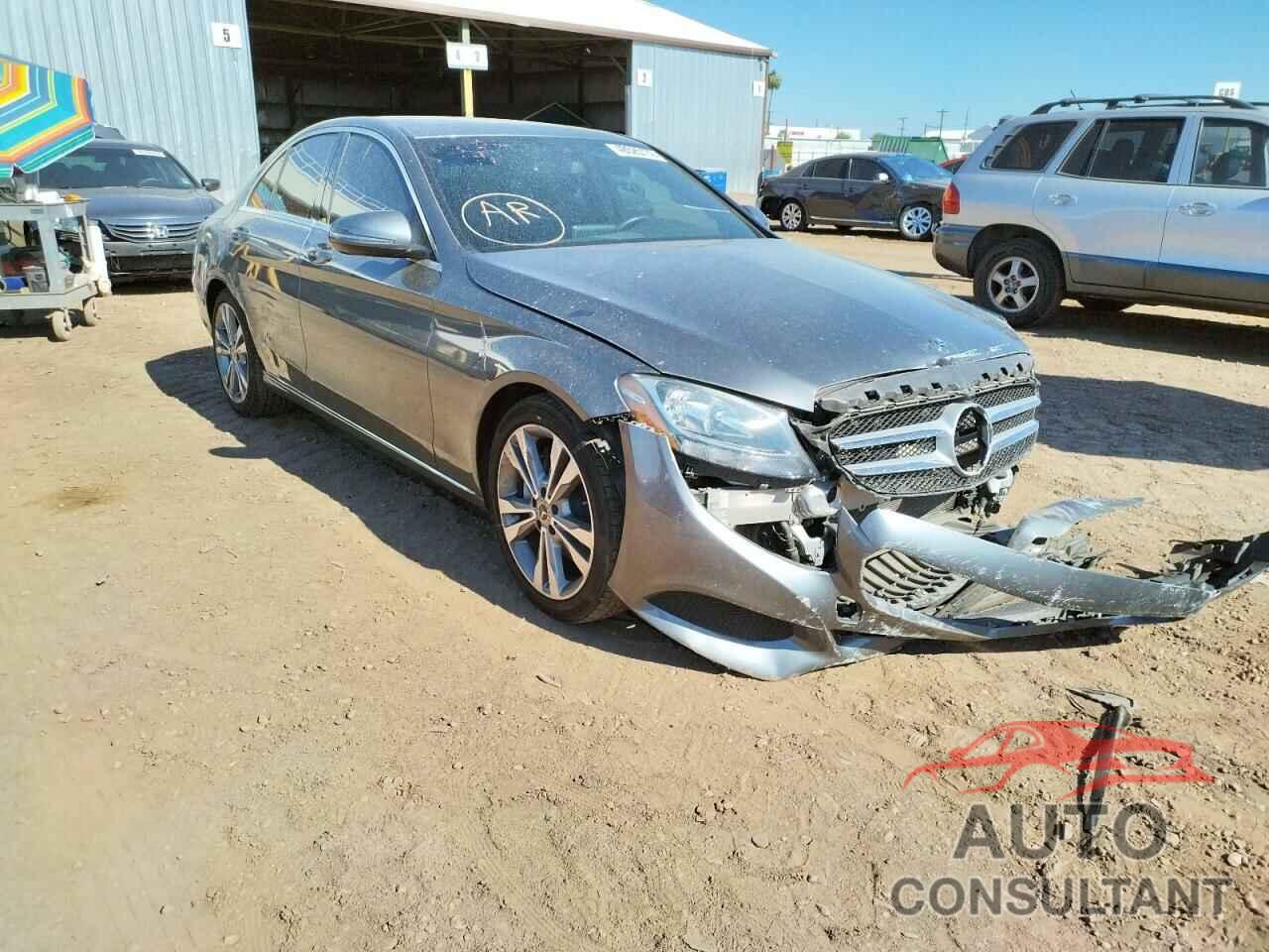 MERCEDES-BENZ C-CLASS 2018 - 55SWF4JB6JU244916