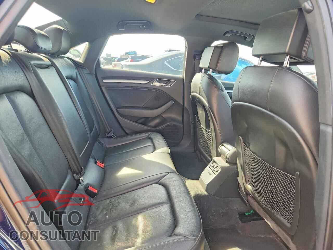 AUDI A3 2017 - WAUAUGFF4H1049444