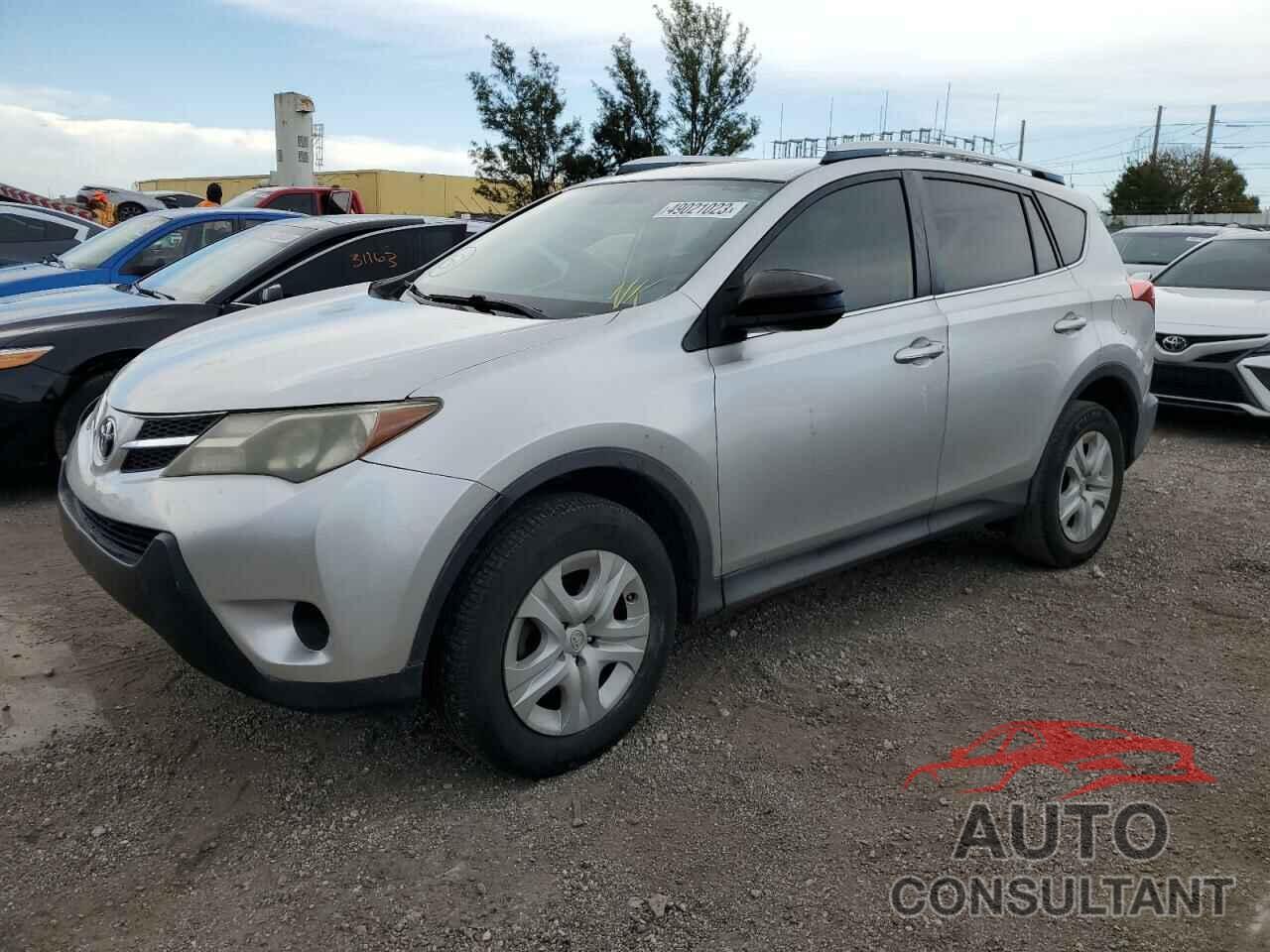 TOYOTA RAV4 2015 - JTMZFREV7FJ040688