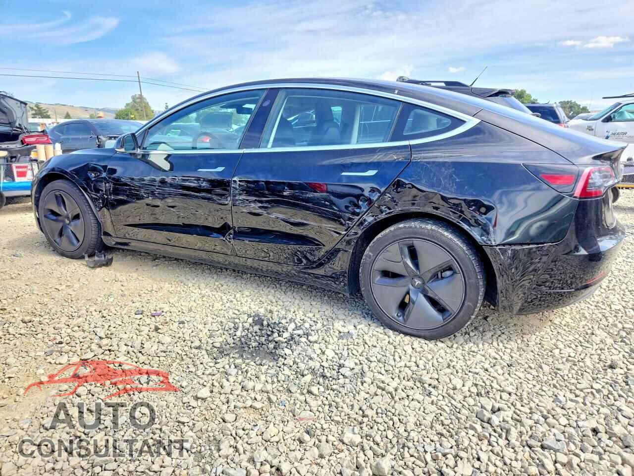 TESLA MODEL 3 2018 - 5YJ3E1EB5JF113086