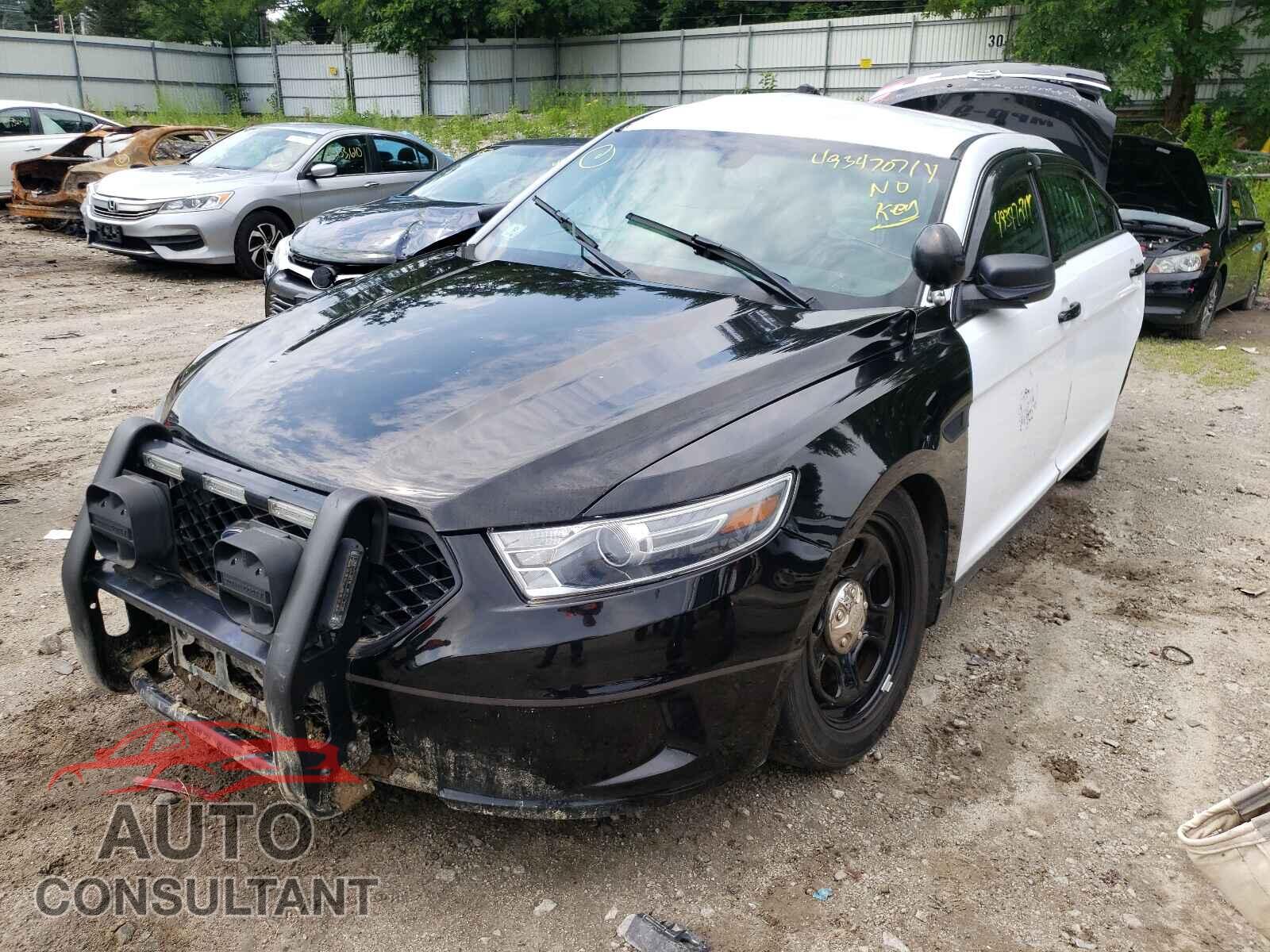 FORD TAURUS 2017 - 1FAHP2MK5HG141497
