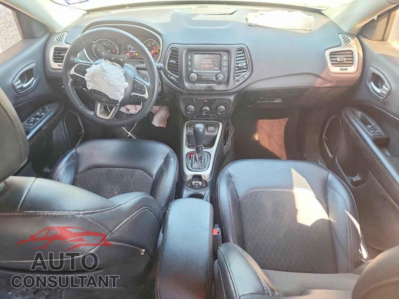 JEEP COMPASS 2017 - 3C4NJCBB2HT643080
