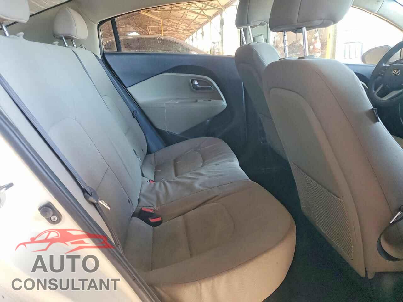 KIA RIO 2015 - KNADM4A38F6466610