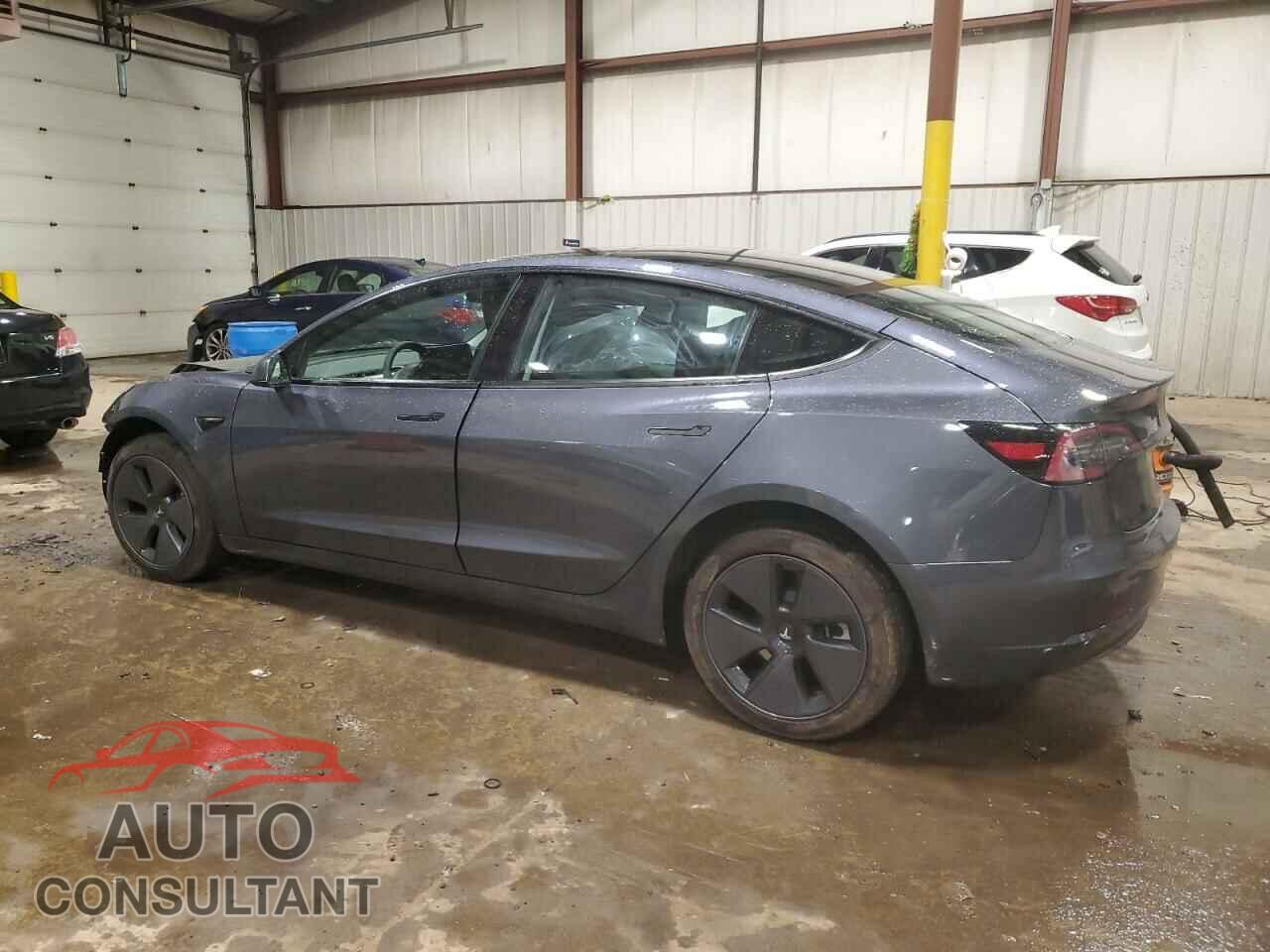 TESLA MODEL 3 2023 - 5YJ3E1EA3PF643931