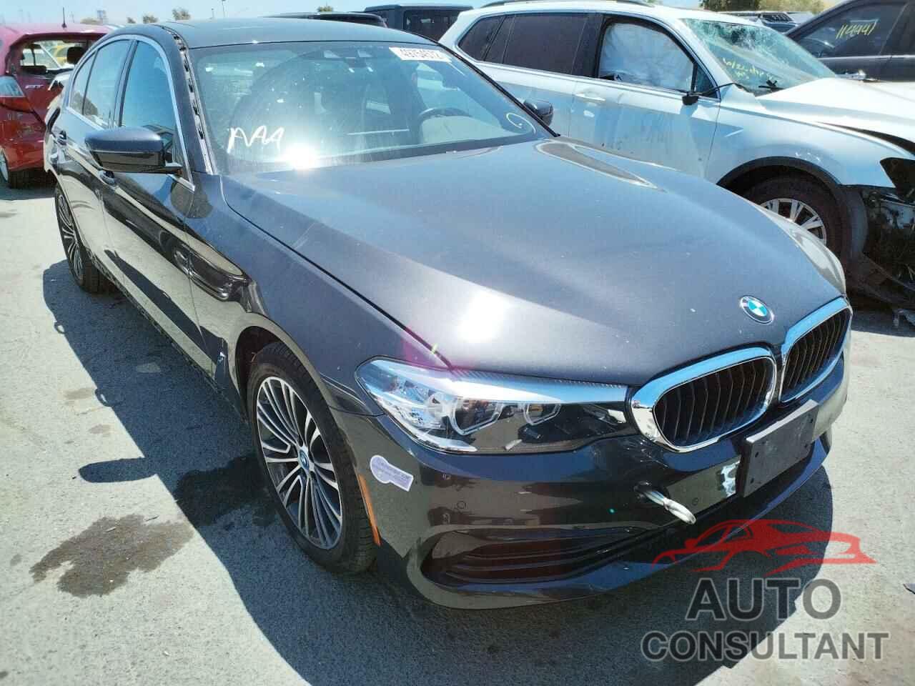 BMW 5 SERIES 2019 - WBAJB1C54KB376376