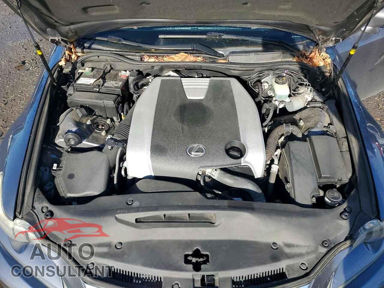 LEXUS IS 2014 - JTHBE1D24E5002130