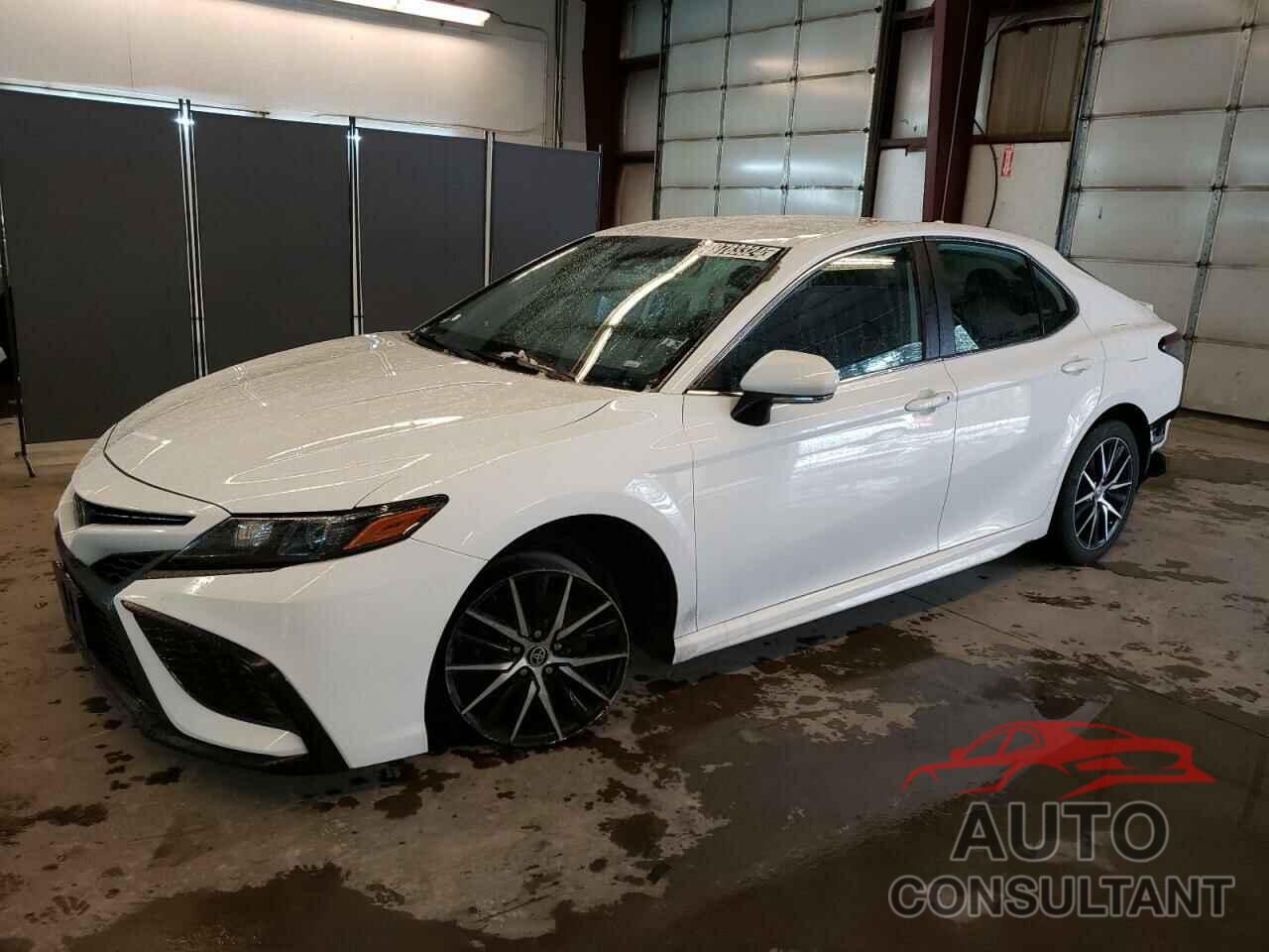 TOYOTA CAMRY 2022 - 4T1G11AK4NU643061