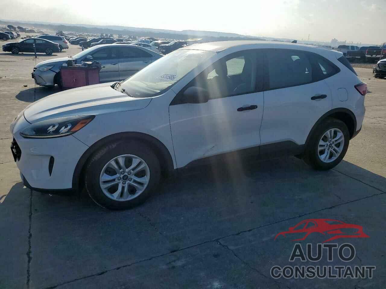 FORD ESCAPE 2020 - 1FMCU0F60LUA31383