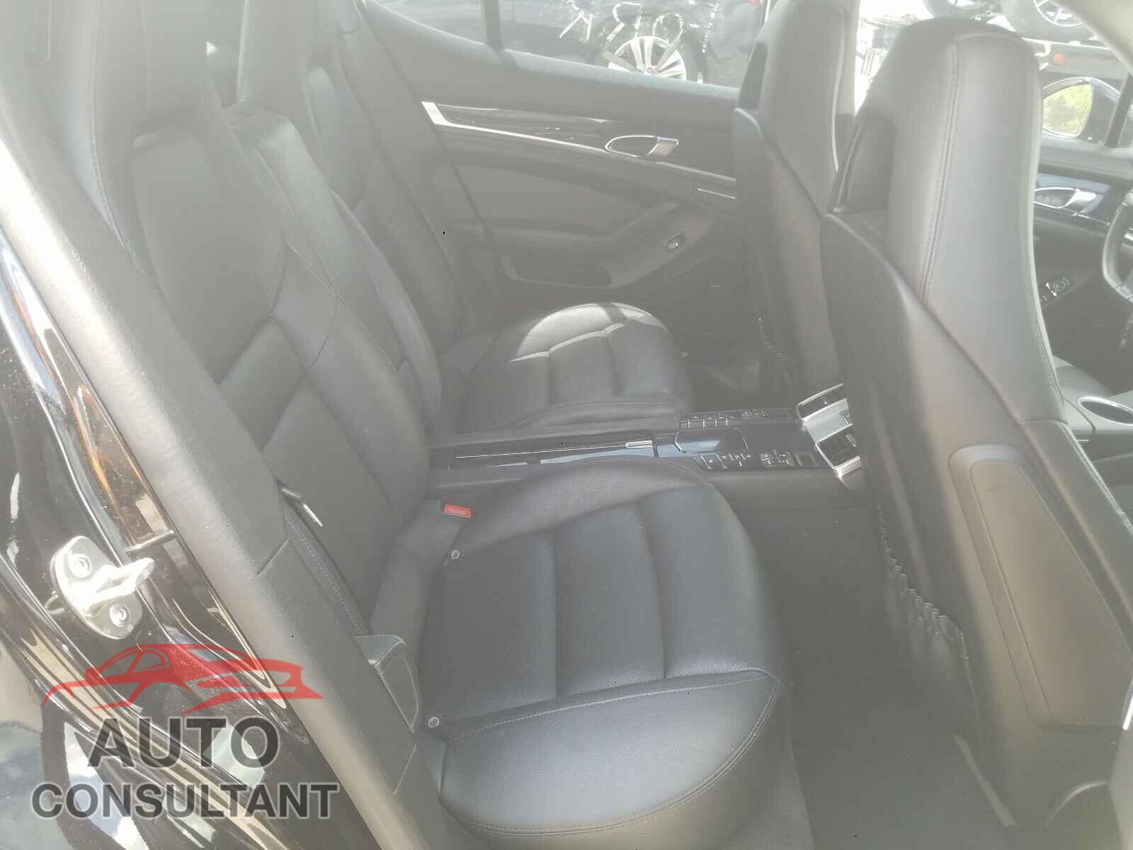 PORSCHE PANAMERA 2016 - WP0AA2A73GL002326