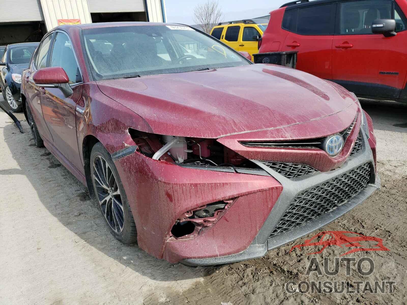 TOYOTA CAMRY 2018 - 4T1B21HK9JU503661