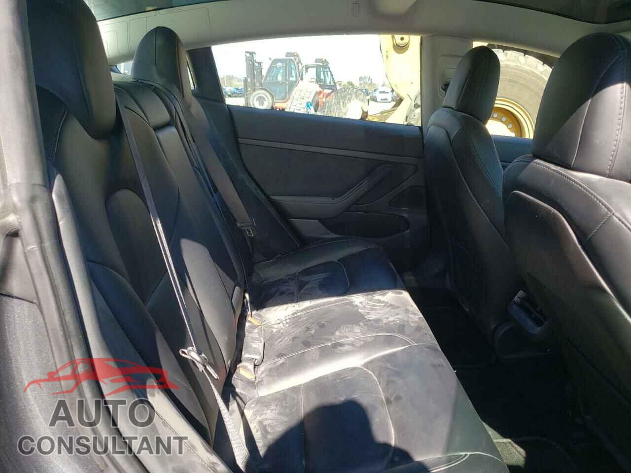 TESLA MODEL 3 2020 - 5YJ3E1EA2LF739351