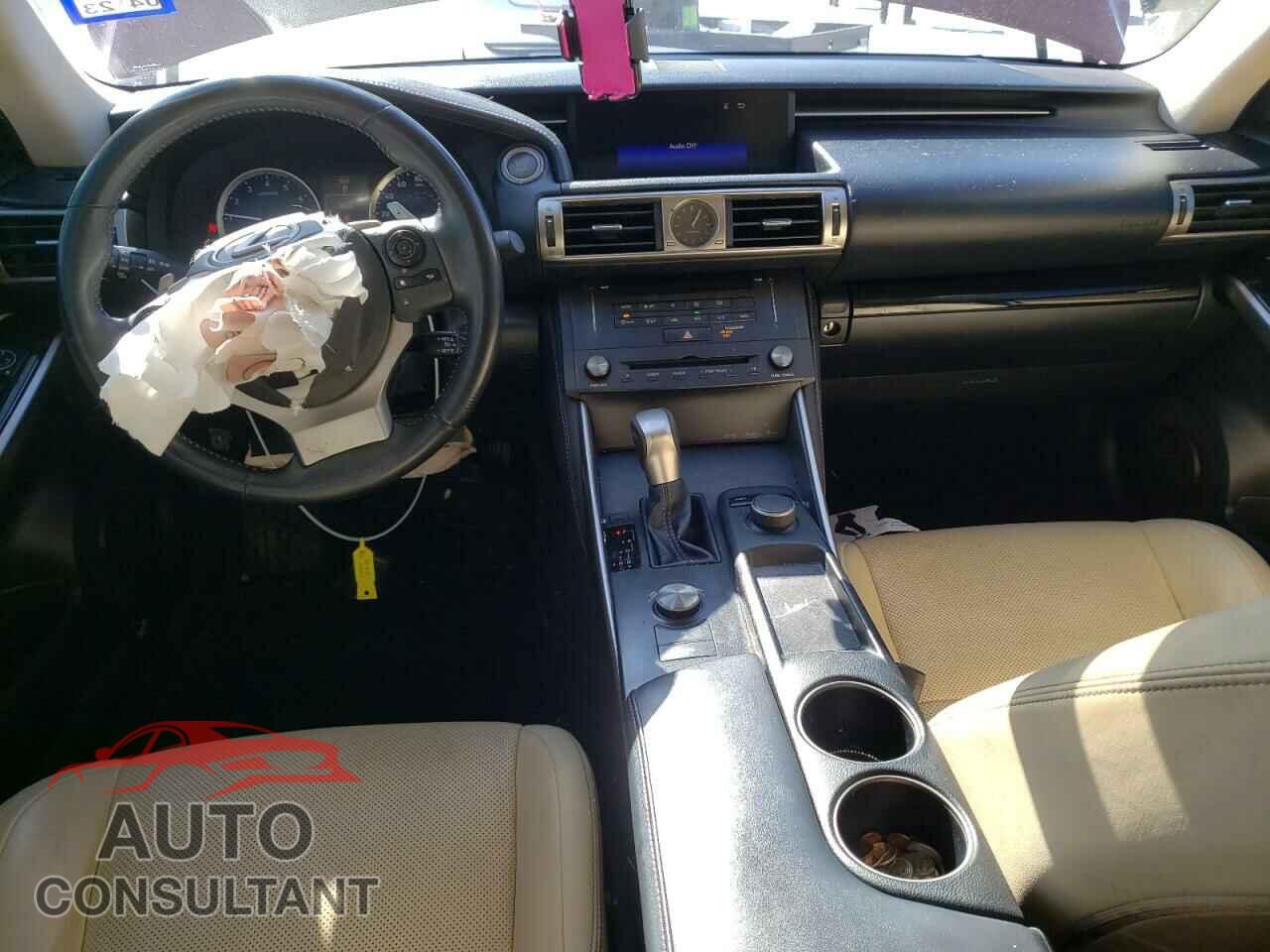 LEXUS IS 2015 - JTHBF1D27F5045116