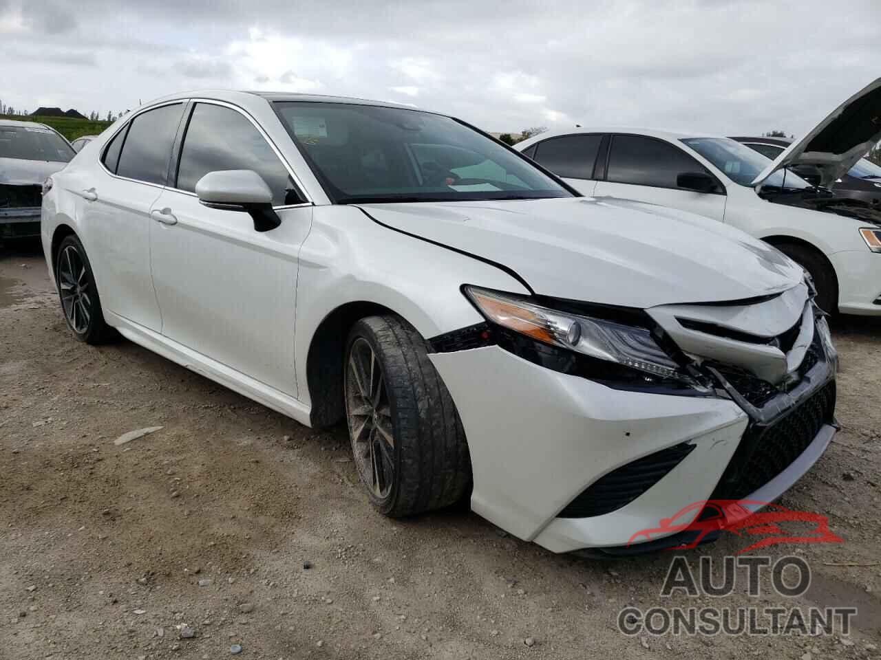 TOYOTA CAMRY 2019 - 4T1B61HK3KU776259