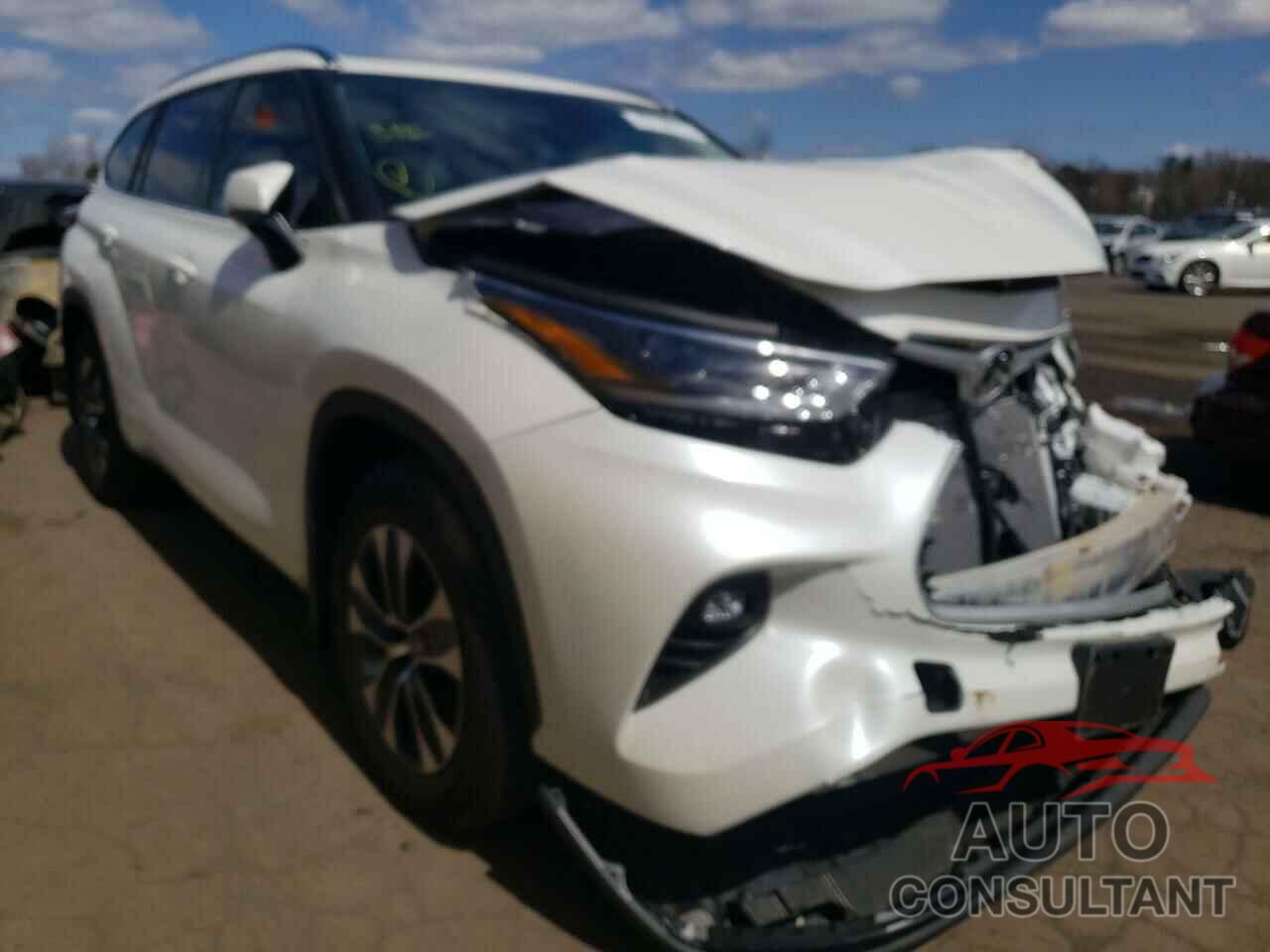 TOYOTA HIGHLANDER 2021 - 5TDGZRBH7MS126015