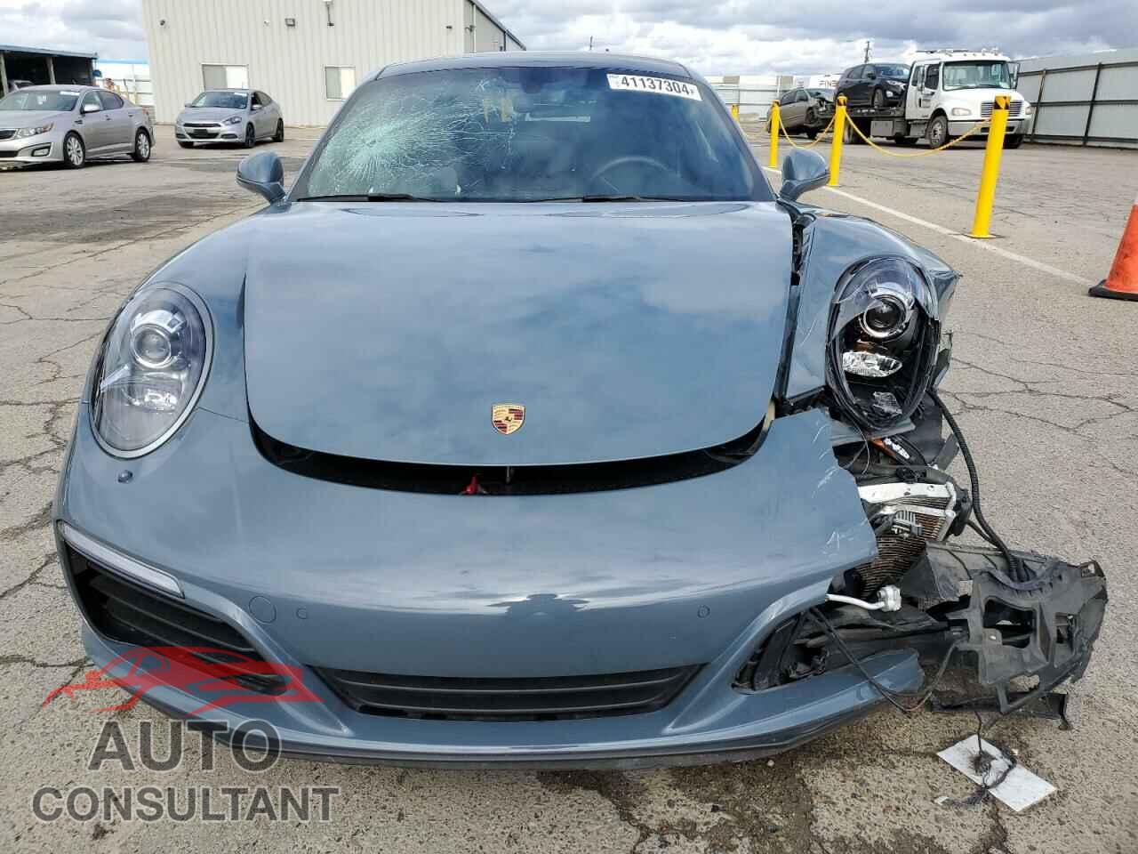 PORSCHE 911 2017 - WP0AA2A90HS107785