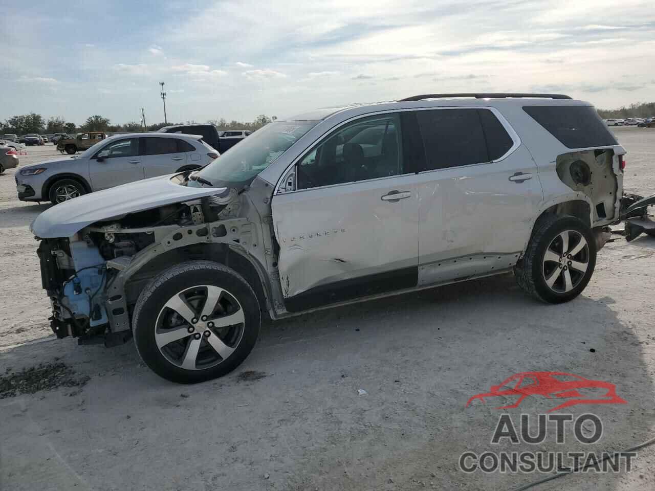 CHEVROLET TRAVERSE 2021 - 1GNEVHKW8MJ207573