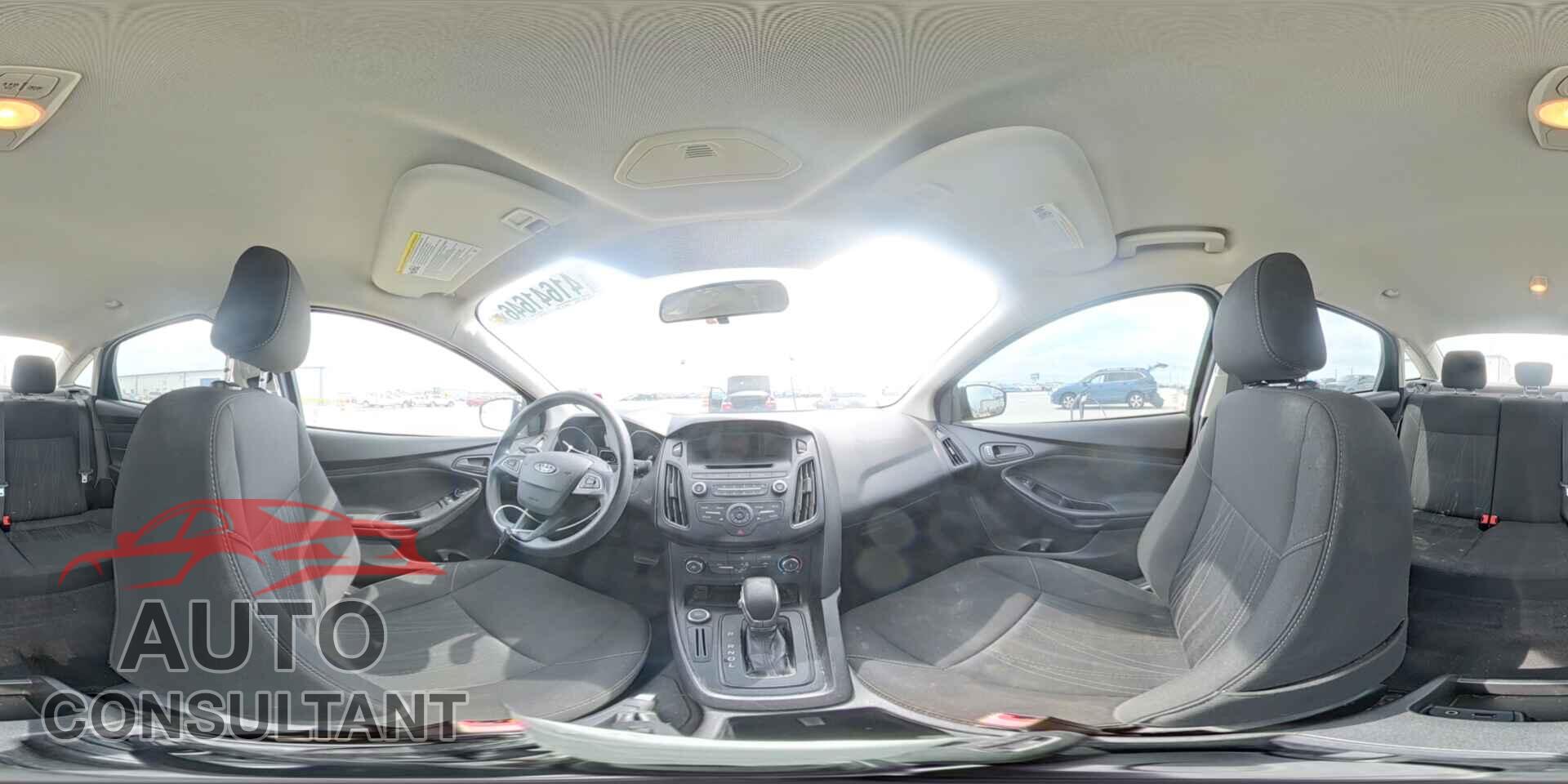 FORD FOCUS 2017 - 1FADP3E26HL318536