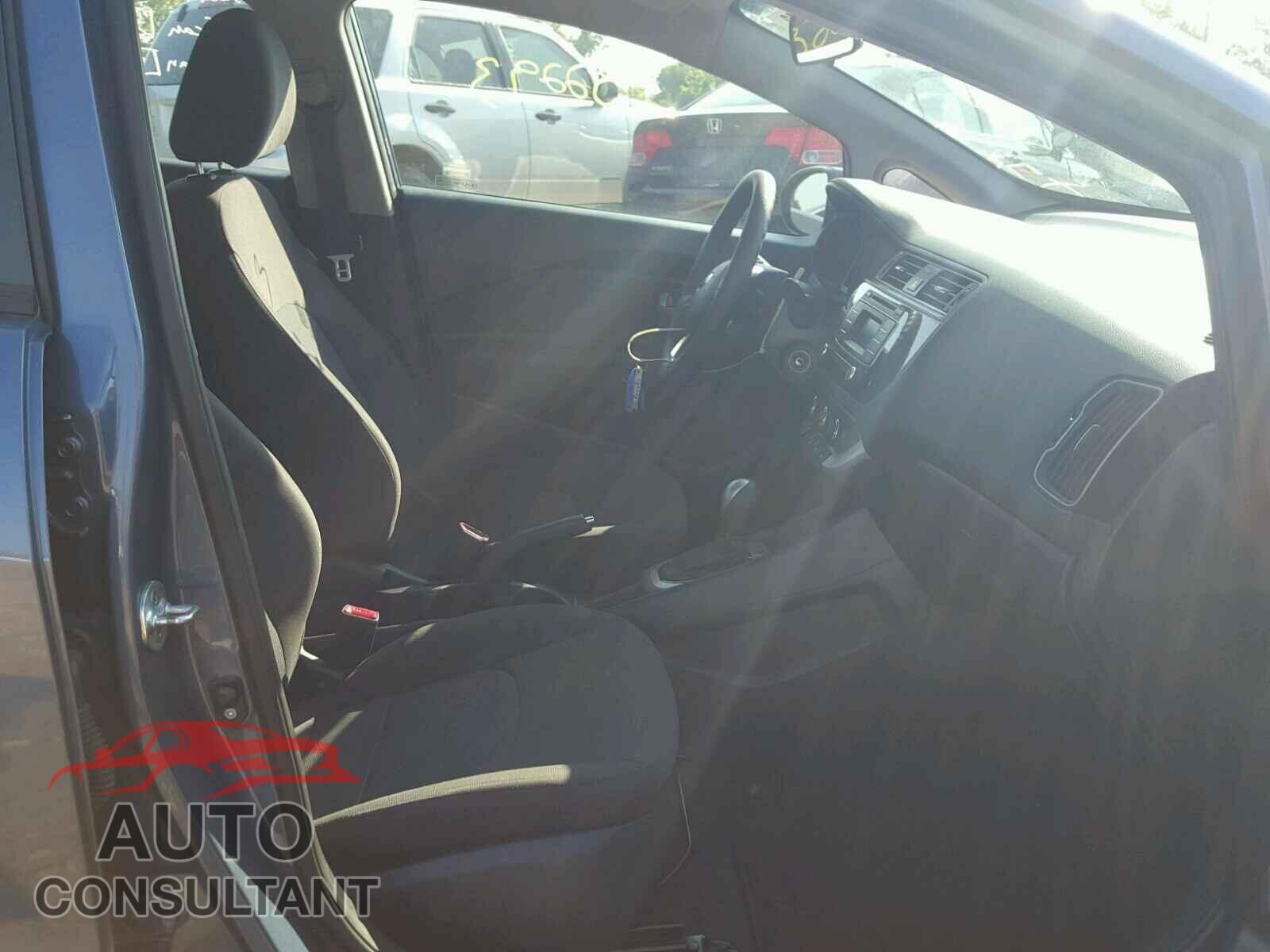 KIA RIO 2016 - KNADM4A39G6643232