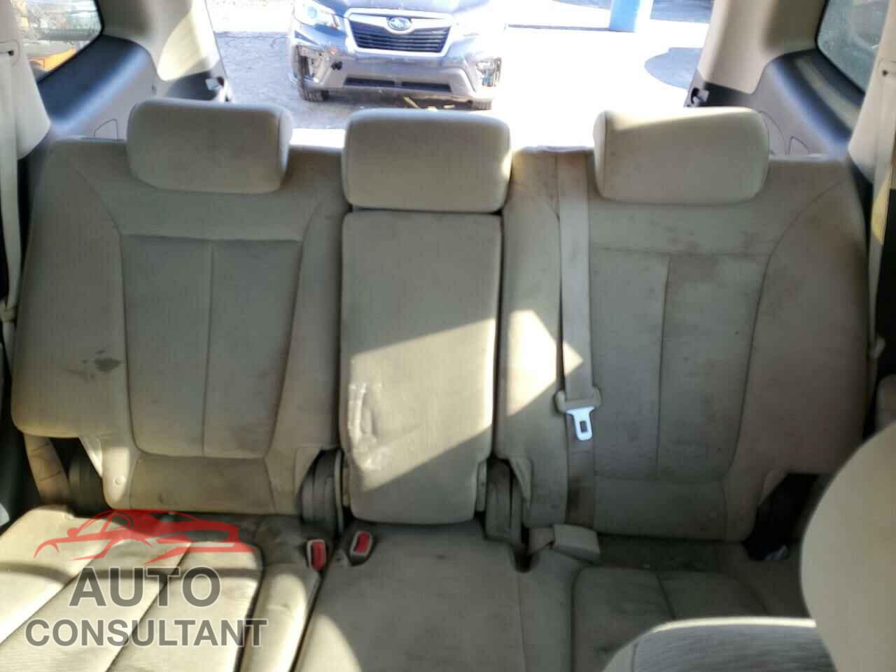 HYUNDAI SANTA FE 2009 - 5NMSG13D69H231149