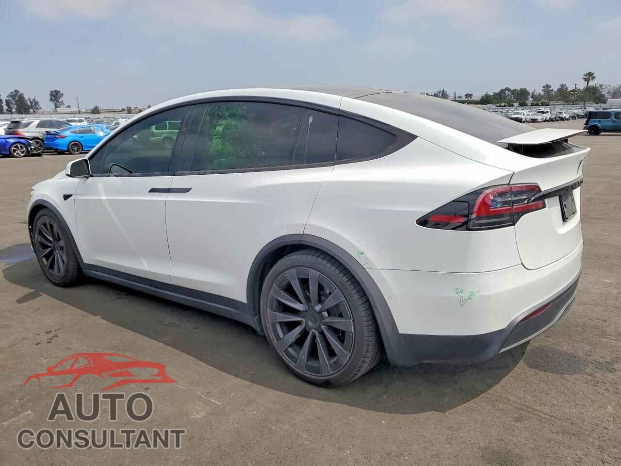 TESLA MODEL X 2022 - 7SAXCBE50NF335633