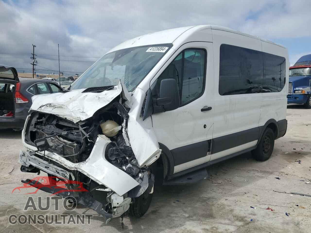 FORD TRANSIT 2019 - 1FTYE1CM1KKA19057