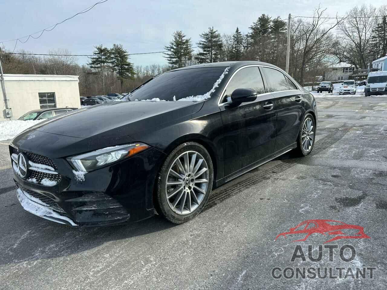 MERCEDES-BENZ A-CLASS 2022 - W1K3G4FB5NJ361210