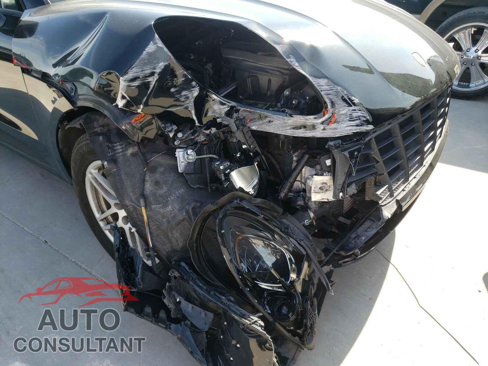 PORSCHE MACAN 2018 - WP1AA2A51JLB21738