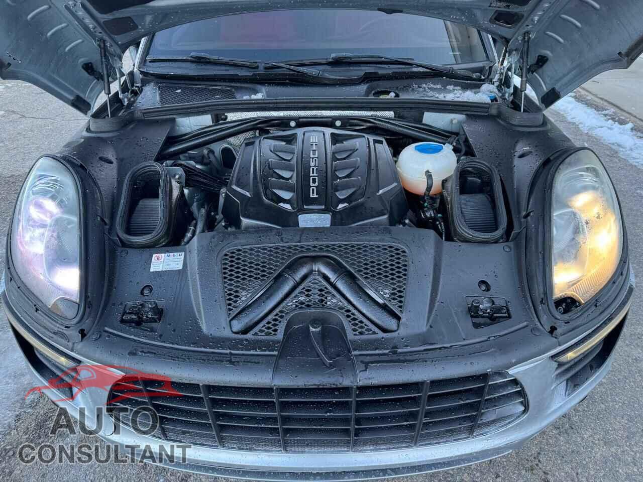 PORSCHE MACAN 2015 - WP1AB2A55FLB73040