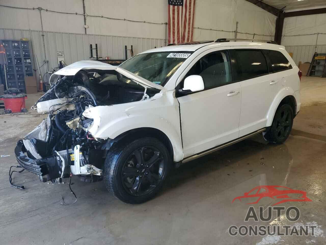 DODGE JOURNEY 2020 - 3C4PDCGB3LT272612