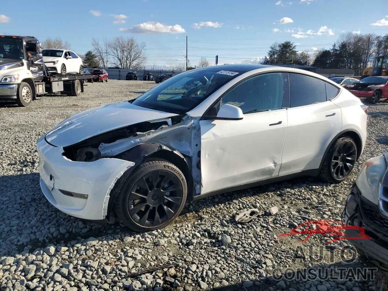 TESLA MODEL Y 2021 - 5YJYGDED6MF105912