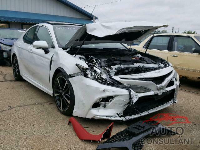 TOYOTA CAMRY 2018 - 4T1B61HK1JU034358