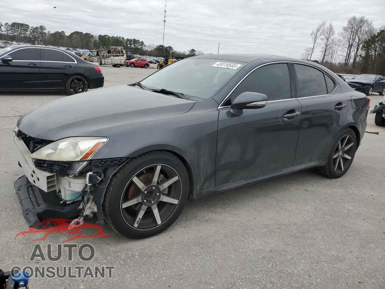 LEXUS IS 2011 - JTHBF5C24B5145113